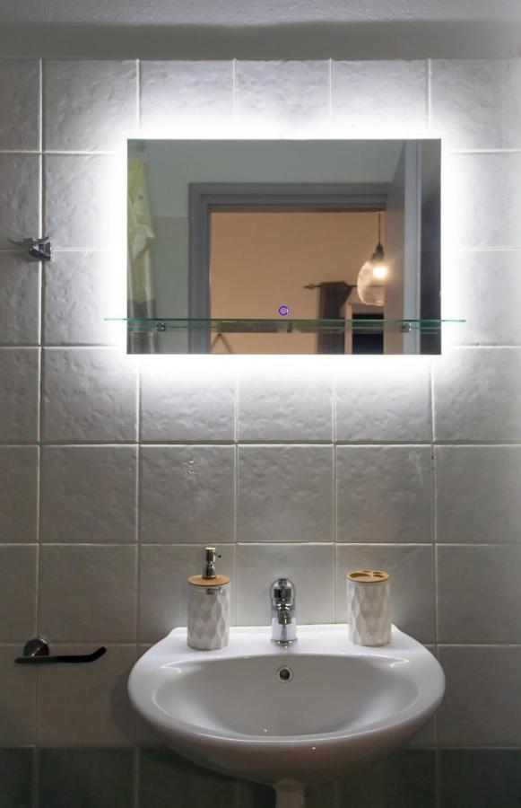 Azosunapartment3 Azolimnos Syros Exterior photo